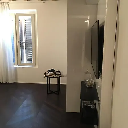 Emilia Relax شقة